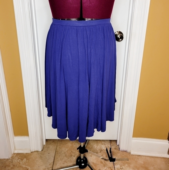 Size M Mossimo High Low Skirt - Picture 1 of 4
